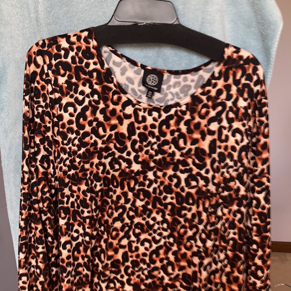Relist12/15 Bobeau Animal print dress with stretch size 3X - Picture 12 of 17